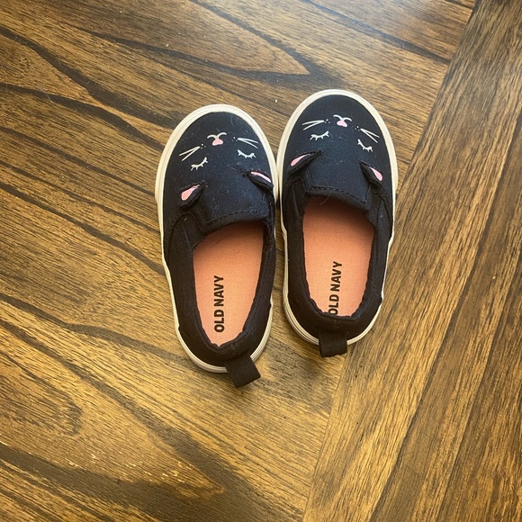 NWOT- cat shoes - Picture 4 of 4